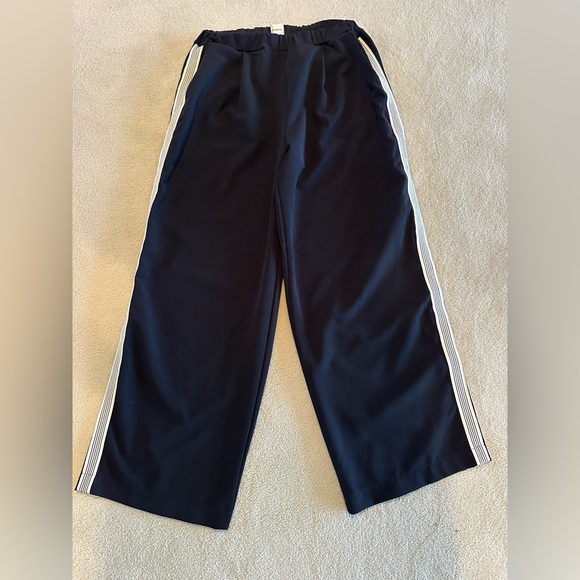 Maeve Pull-On Track Pants in Black - Picture 4 of 8